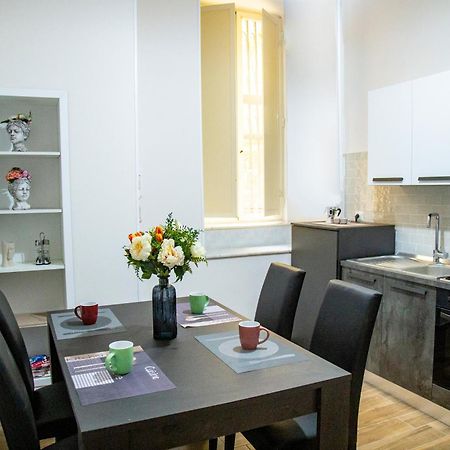 Peppe Prestige Home Napoli Esterno foto