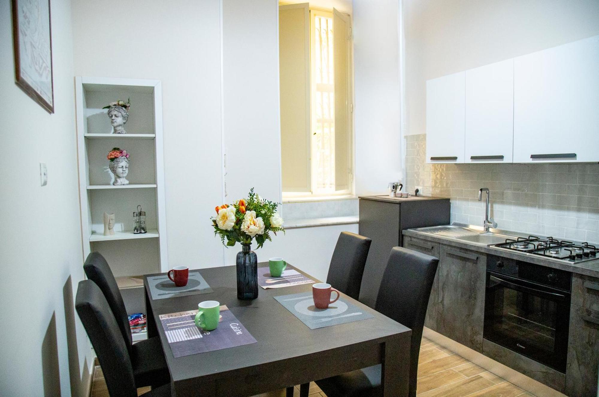 Peppe Prestige Home Napoli Esterno foto