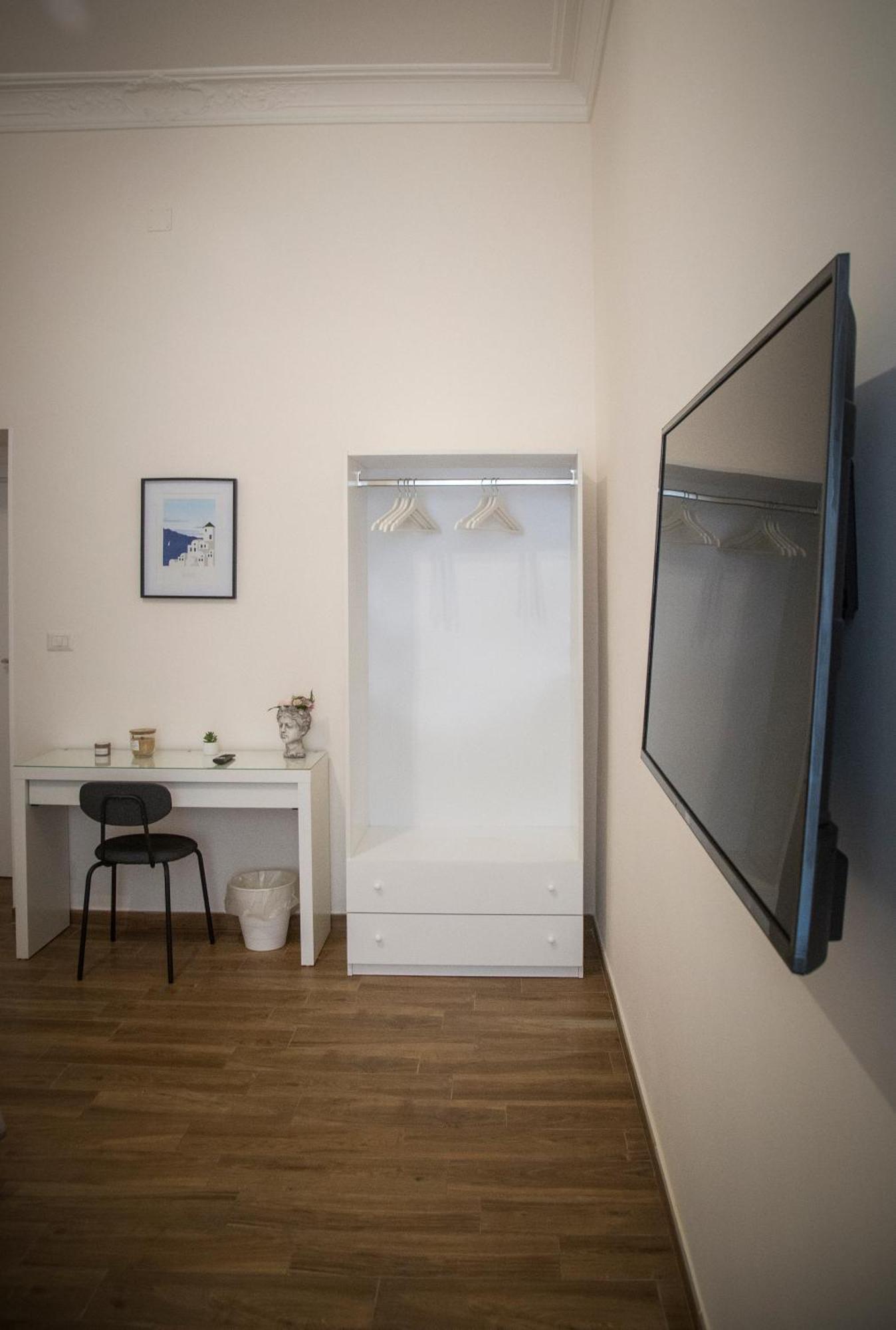 Peppe Prestige Home Napoli Esterno foto