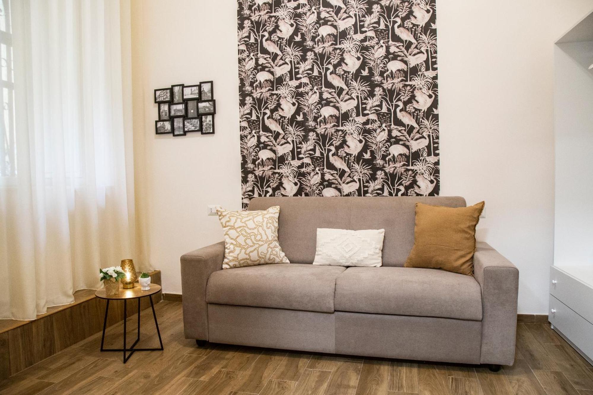 Peppe Prestige Home Napoli Esterno foto